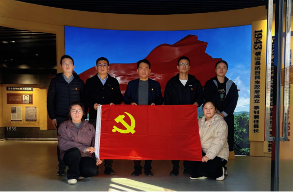赓续红脉，筑梦争先——江苏惠淳建设有限公司党支部赴云台山烈士陵园开展清明祭英烈主题党日活动